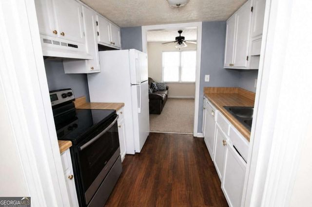 5584 Executive Way, Norcross, GA 30071