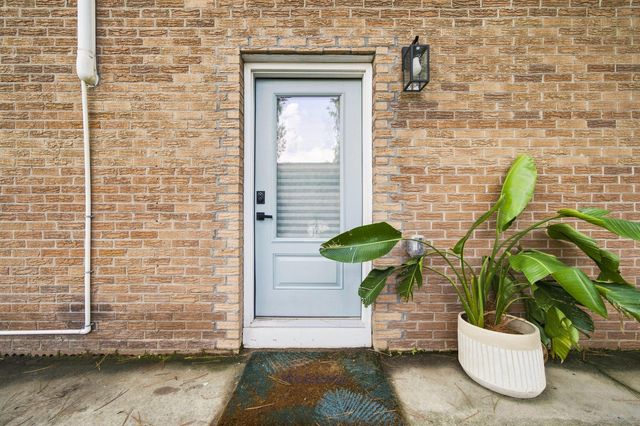 1373 White Drive, Charleston, SC 29407