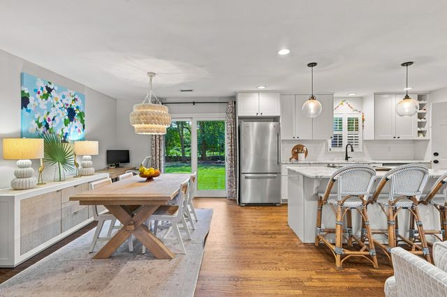 1373 White Drive, Charleston, SC 29407
