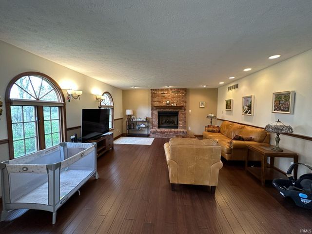 3825 E Devonshire Court, Bloomington, IN 47408