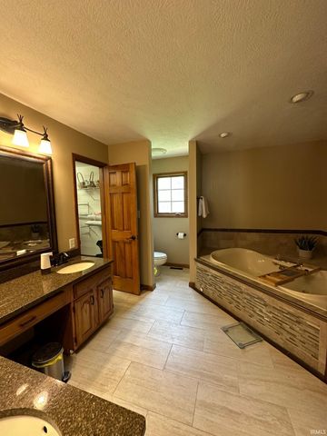 3825 E Devonshire Court, Bloomington, IN 47408
