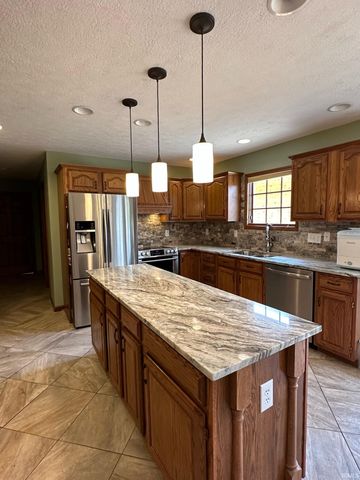 3825 E Devonshire Court, Bloomington, IN 47408