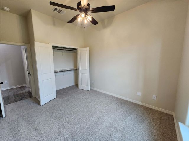 406 Talon LOOP, Salado, TX 76571
