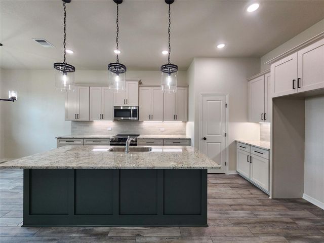 406 Talon LOOP, Salado, TX 76571