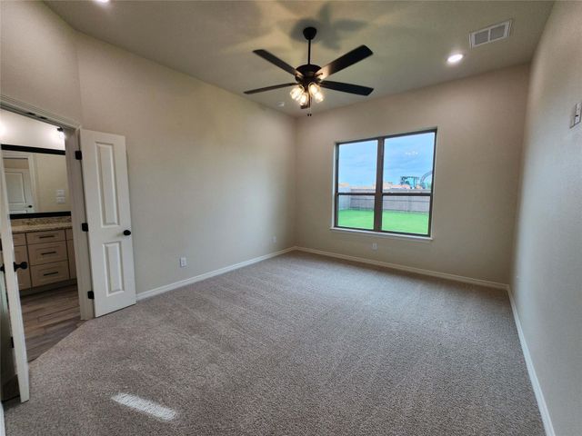406 Talon LOOP, Salado, TX 76571
