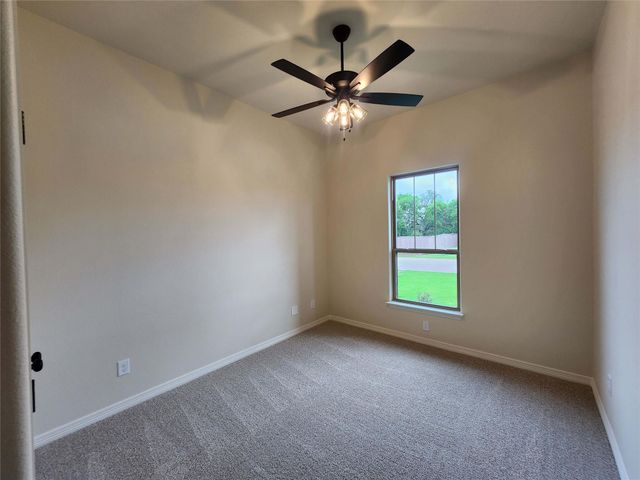 406 Talon LOOP, Salado, TX 76571