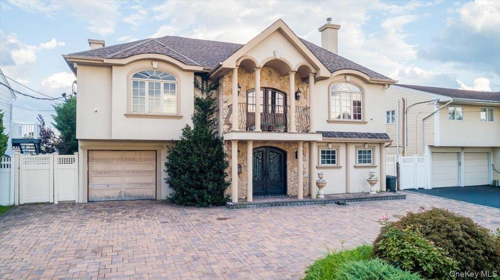 2829 Judith Drive, Bellmore, NY 11710 — exterior