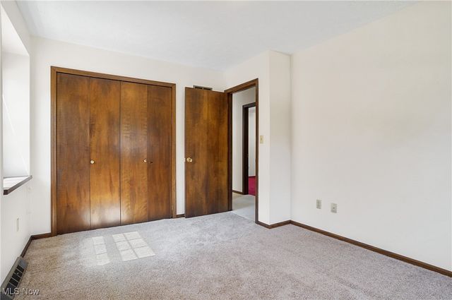 206 Fawnwood Drive, Tallmadge, OH 44278