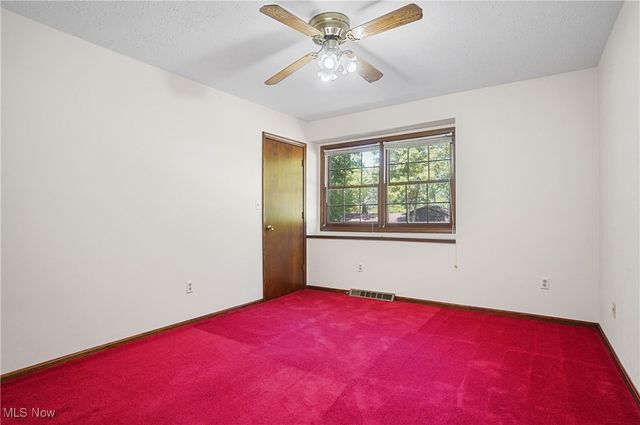 206 Fawnwood Drive, Tallmadge, OH 44278