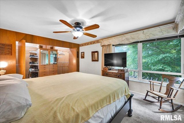 25 ORIOLE Lane, Pekin, IL 61554