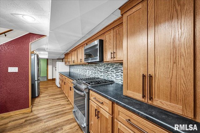 25 ORIOLE Lane, Pekin, IL 61554