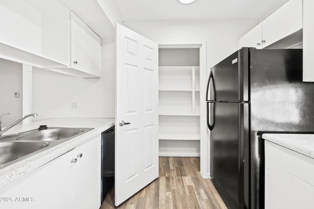 3065 N 67th Avenue Apt 107, Phoenix, AZ 85033