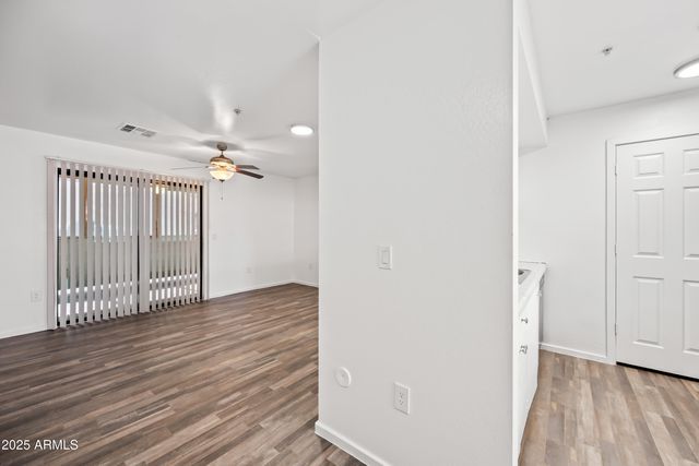 3065 N 67th Avenue Apt 107, Phoenix, AZ 85033