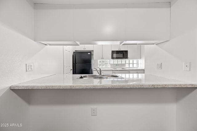 3065 N 67th Avenue Apt 107, Phoenix, AZ 85033