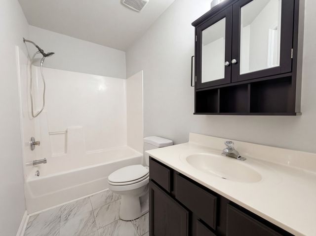 2416 Bayview Dr, Nashville, TN 37217