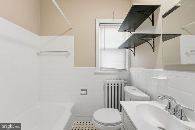 3024 NELSON PL SE, Washington, DC 20019