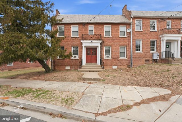 3024 NELSON PL SE, Washington, DC 20019