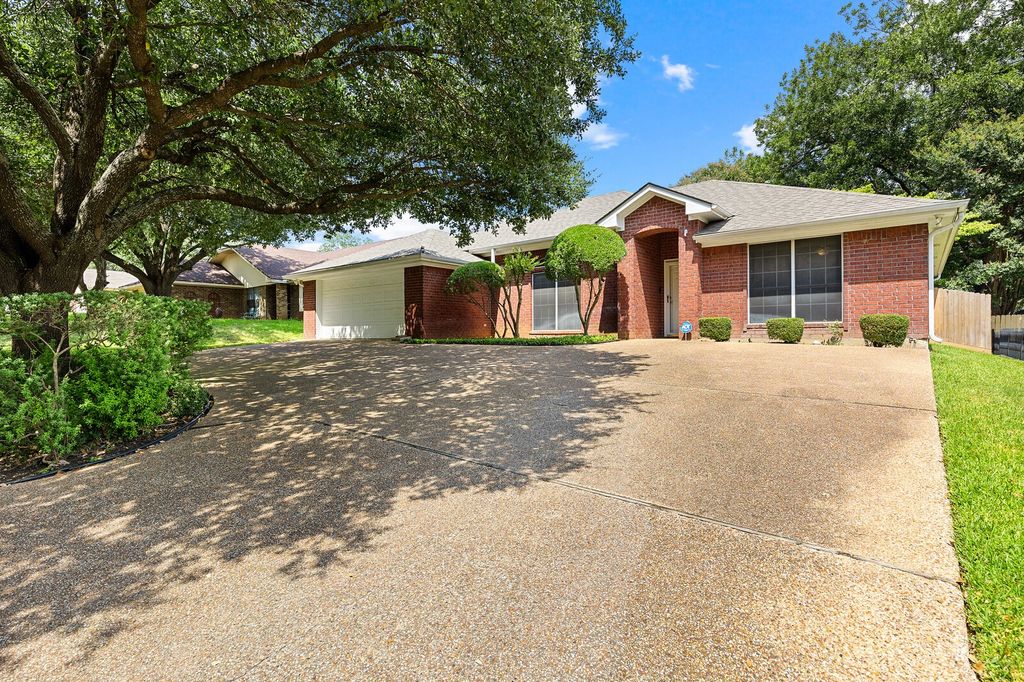 403 Ocampo Court, Waco, TX 76708