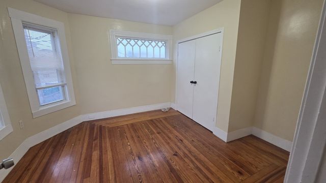 242 Chesnut St 2, Lynn, MA 01902