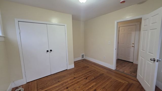 242 Chesnut St 2, Lynn, MA 01902