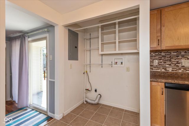 3226 Elmhurst Drive, Indianapolis, IN 46226