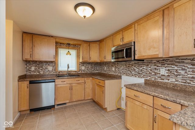 3226 Elmhurst Drive, Indianapolis, IN 46226