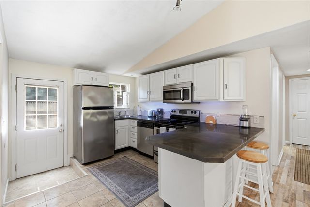 19 Sunset Avenue, Coventry, RI 02816