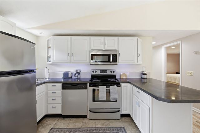 19 Sunset Avenue, Coventry, RI 02816