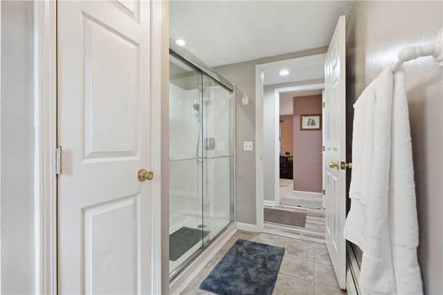 19 Sunset Avenue, Coventry, RI 02816