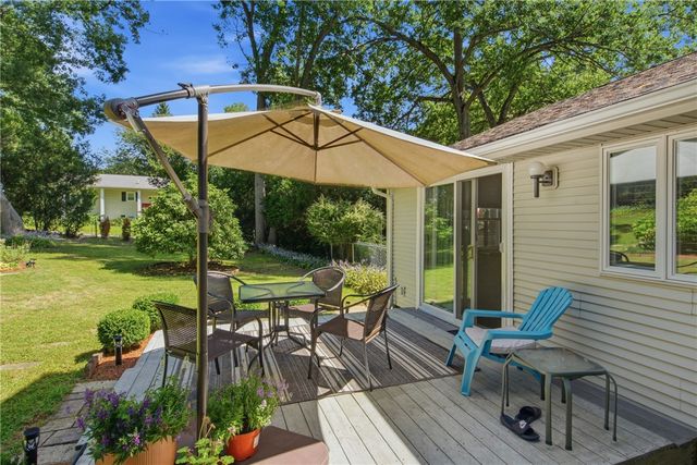 19 Sunset Avenue, Coventry, RI 02816