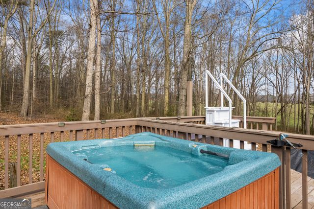 882 B Bailey Road, Hartwell, GA 30643