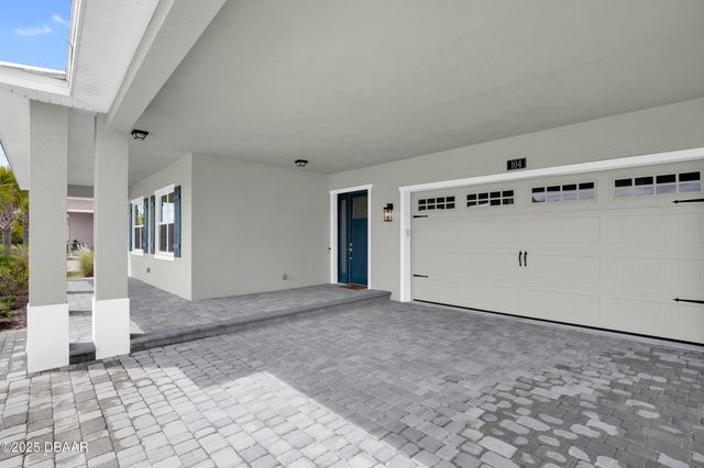 104 Cerise Court, Daytona Beach, FL 32124