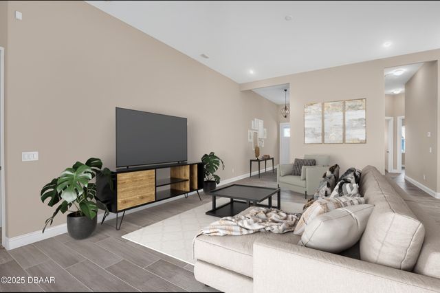 104 Cerise Court, Daytona Beach, FL 32124