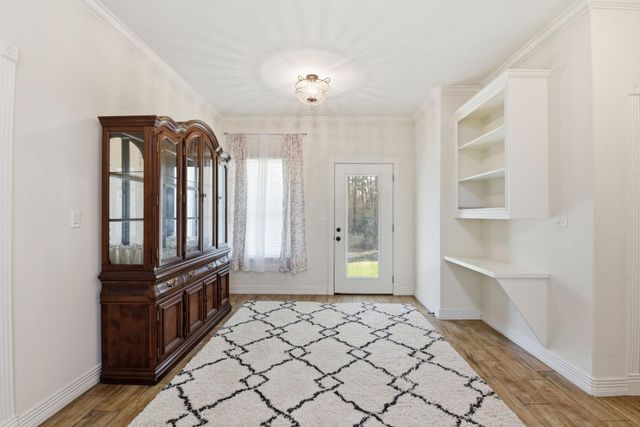 3140 Winding Way, Huntsville, TX 77340