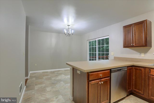 1690 LAKESIDE DR, Middletown, PA 17057