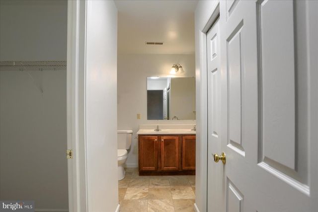 1690 LAKESIDE DR, Middletown, PA 17057