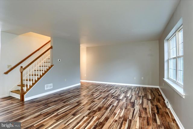 1690 LAKESIDE DR, Middletown, PA 17057