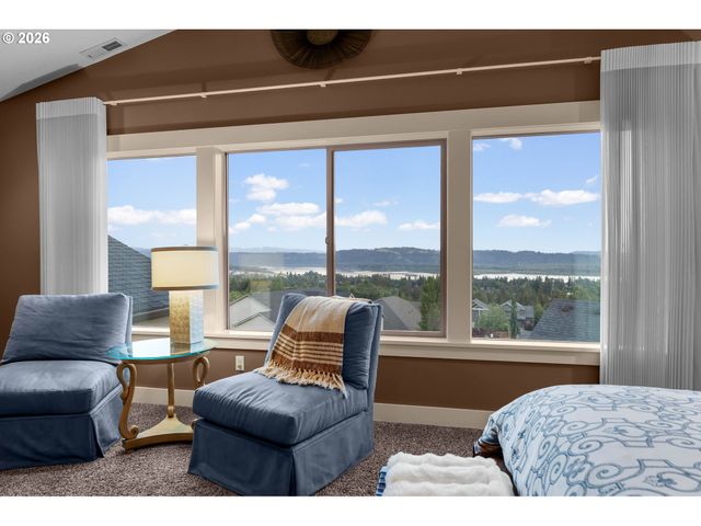 2339 N 6TH St, Washougal, WA 98671