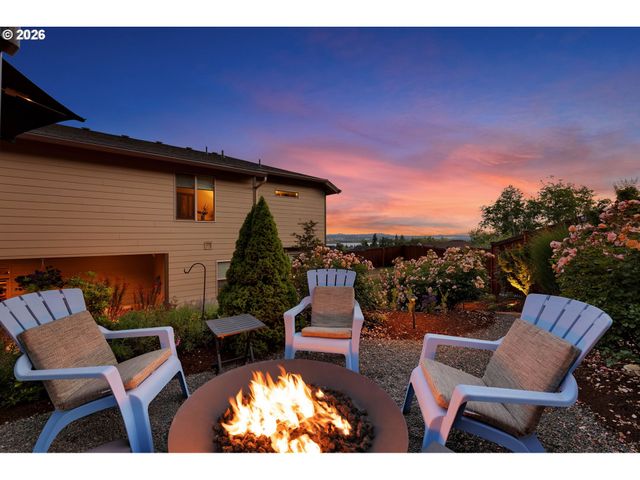 2339 N 6TH St, Washougal, WA 98671