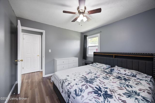 2403 Marguerite Dr, Louisville, KY 40216