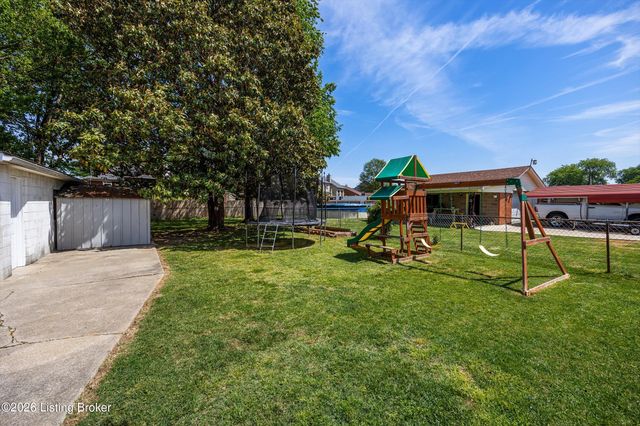 2403 Marguerite Dr, Louisville, KY 40216