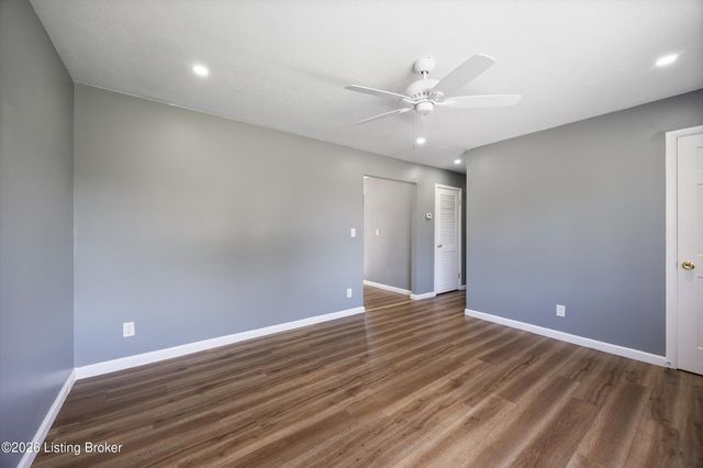 2403 Marguerite Dr, Louisville, KY 40216