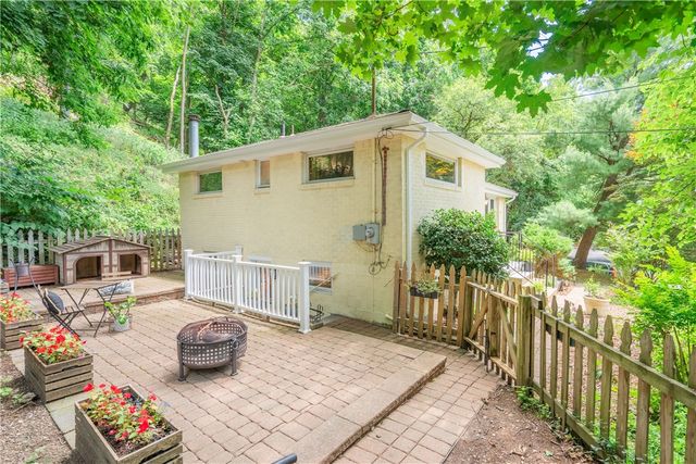 1501 Beaver Road, Sewickley, PA 15143