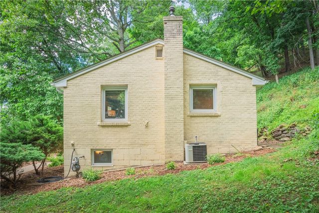 1501 Beaver Road, Sewickley, PA 15143