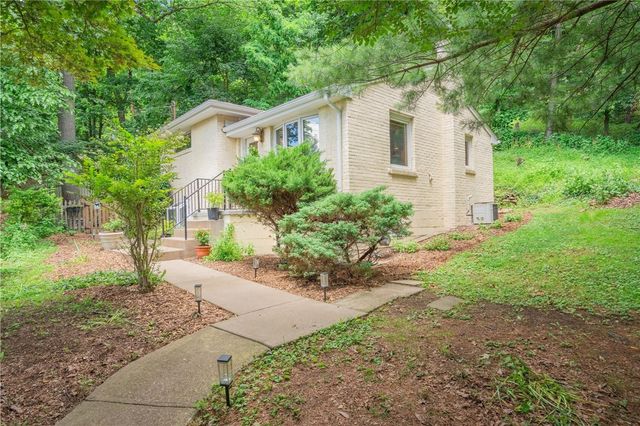 1501 Beaver Road, Sewickley, PA 15143