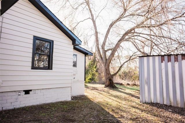 1313 S Hairston S Road, Stone Mountain, GA 30088