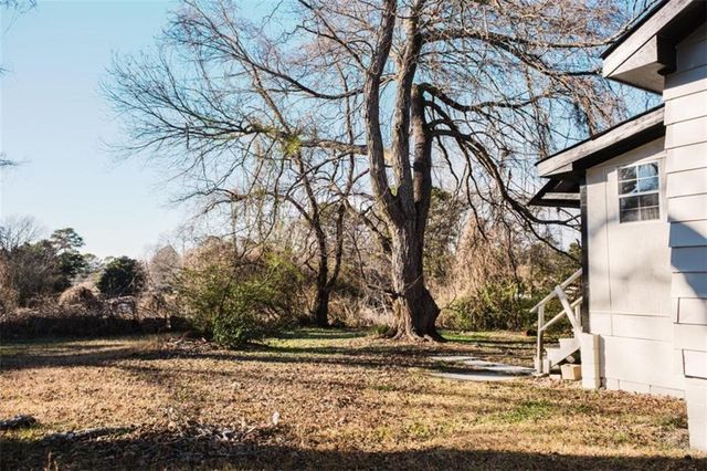 1313 S Hairston S Road, Stone Mountain, GA 30088