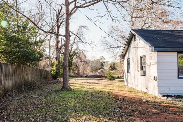 1313 S Hairston S Road, Stone Mountain, GA 30088