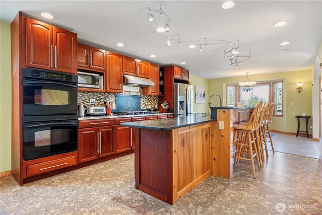 3404 Meadow Wood Lane, Ferndale, WA 98248
