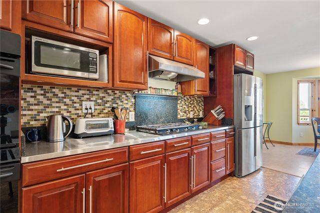 3404 Meadow Wood Lane, Ferndale, WA 98248